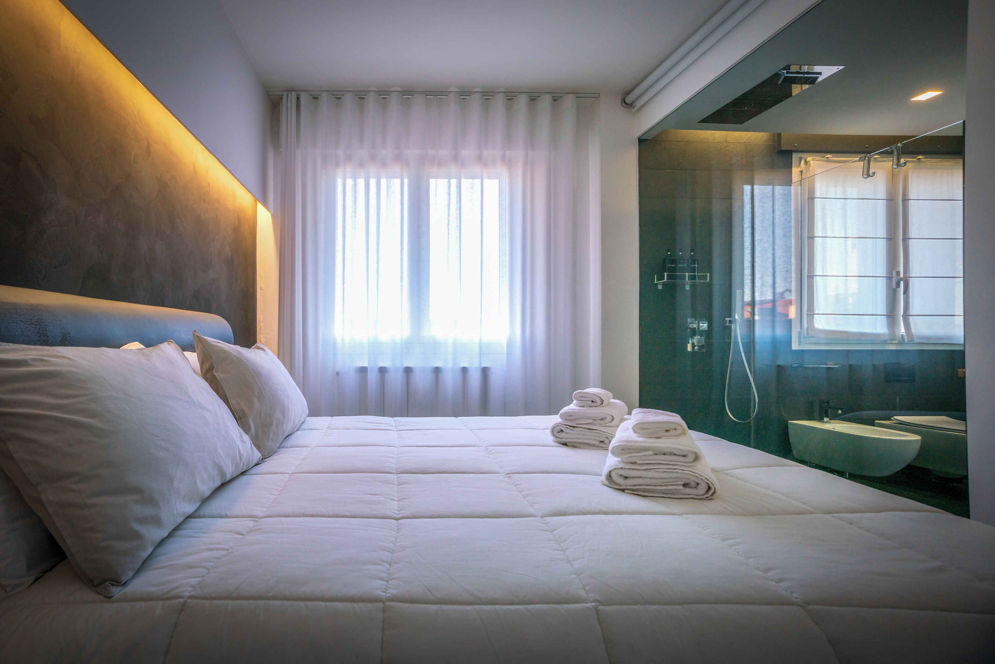 2 habitaciones, wifi y ropa de cama 