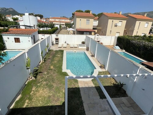 Luxury Villa with Private Pool, 3 Bedrooms