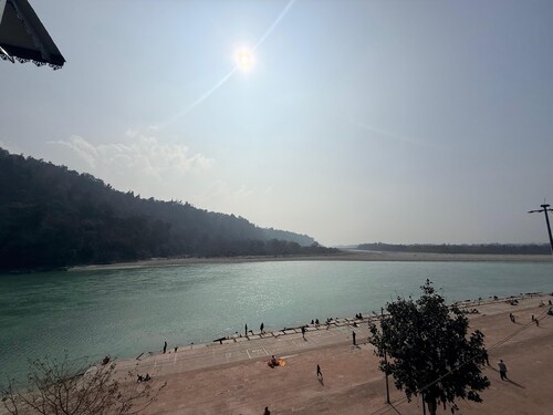 Sharnam On The Ganges