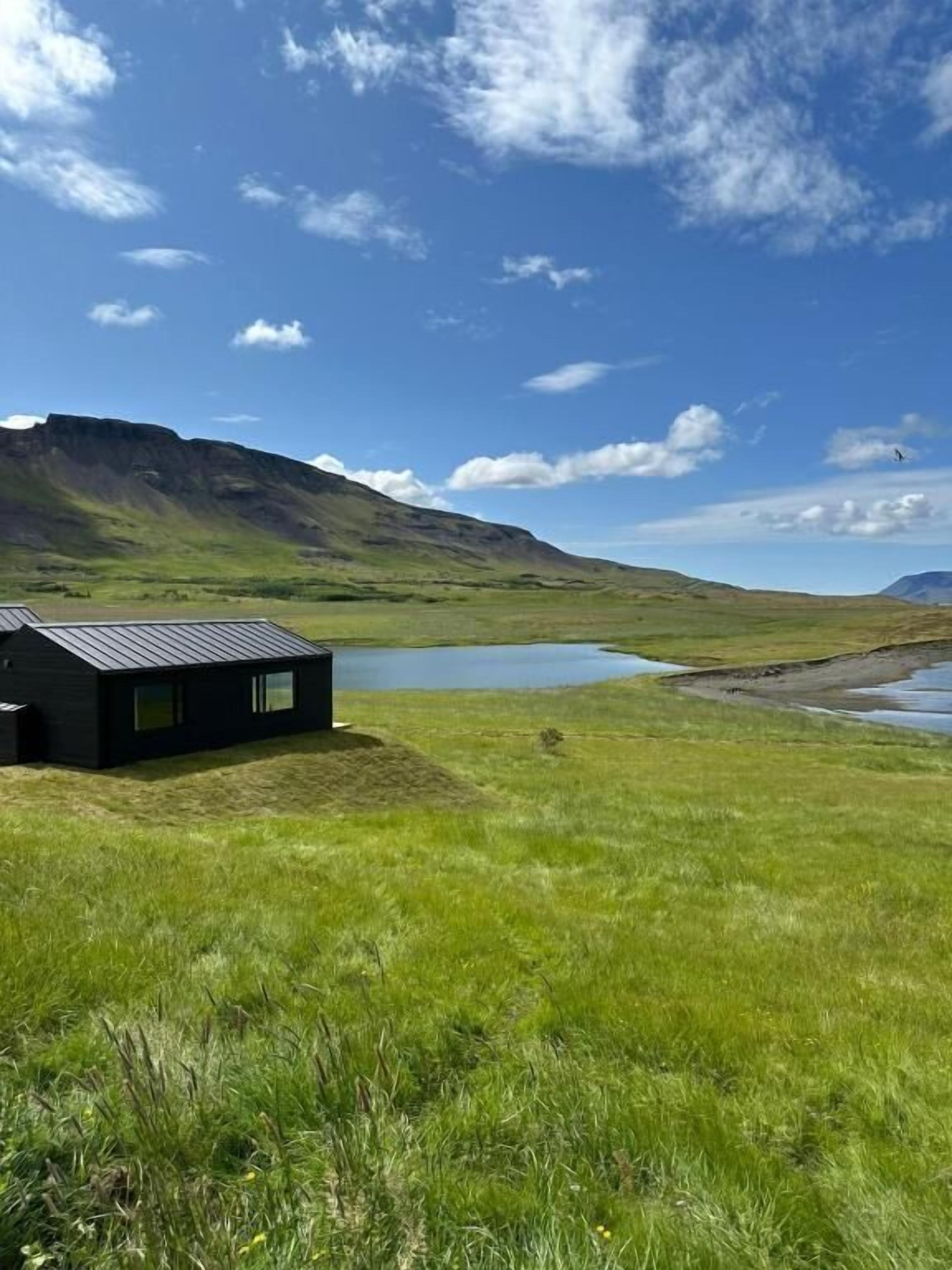 Chalet, 1 King Bed, Patio, Lake View | Exterior