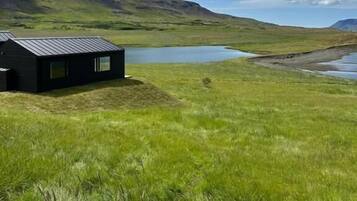 Chalet, 1 King Bed, Patio, Lake View | Exterior