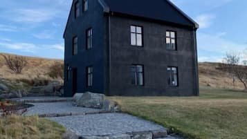 The Farm House | Exterior