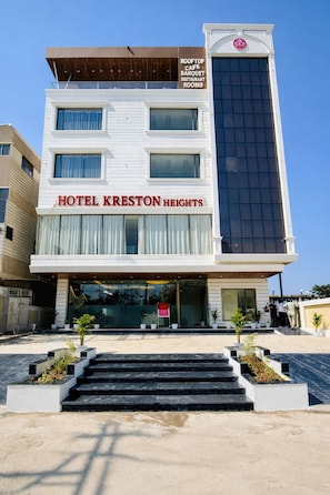 Interior entrance - Kreston Heights Hotels Bhopal (Bhopal)