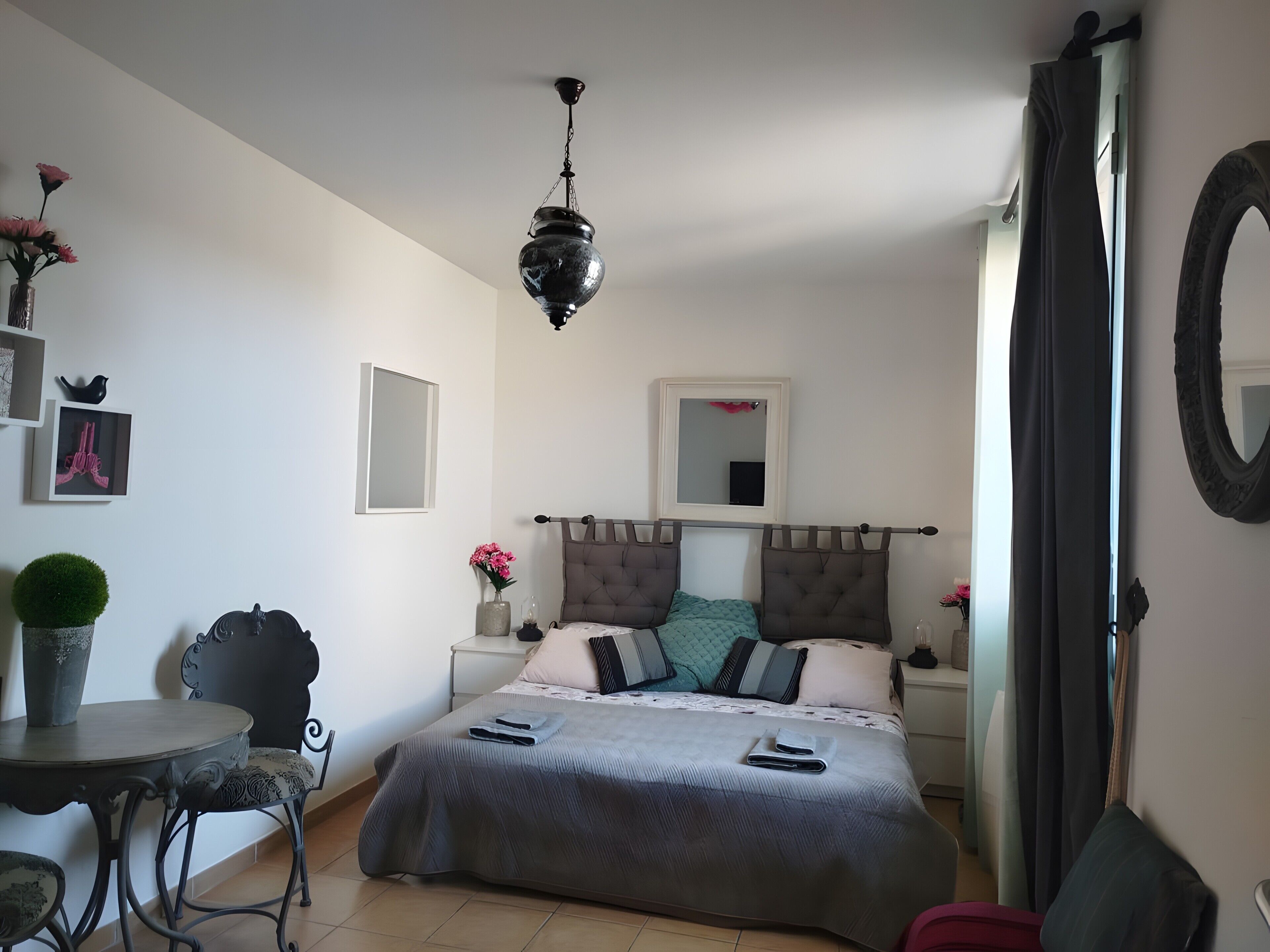 1 bedroom, iron/ironing board, bed sheets