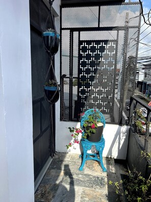 Apartment, 1 Bedroom, City View | Exterior detail - 5 min From Airport SJO Oasis Loft (Alajuela)