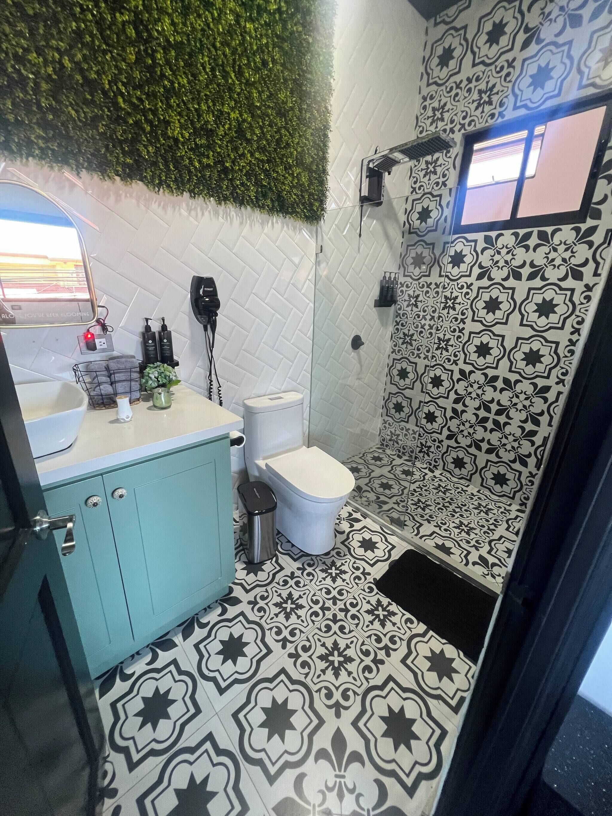 Apartment, 1 Bedroom, City View | Bathroom