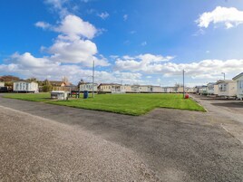 Cottage | Property grounds