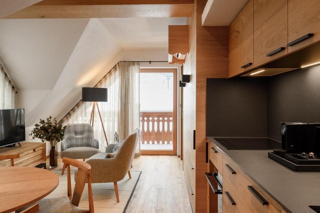 Comfort Apartment, Balcony | Interior