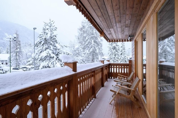 Appartement Deluxe, balcon, vue montagne | Enceinte de l’hébergement