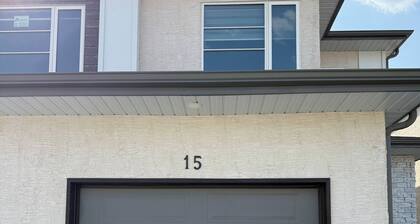 The Cozy Oasis Place