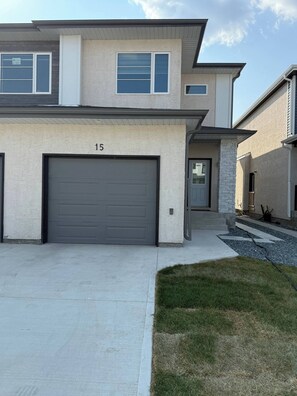 House, 1 Bedroom, Smoking | Exterior - The Cozy Oasis Place (Winnipeg)