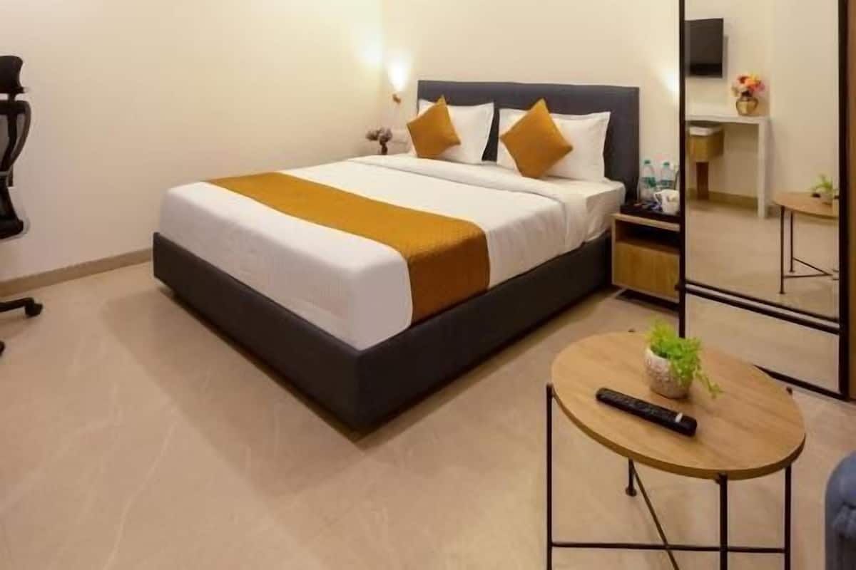 Executive tweepersoonskamer | Een kluis op de kamer, een bureau, een laptopwerkplek