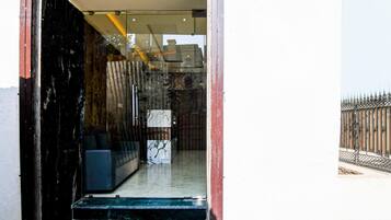 單棟房屋 | 接待處