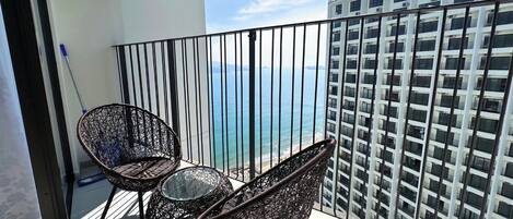 Deluxe Apartment, 1 Bedroom, Balcony, Beach View | Beach/ocean view
