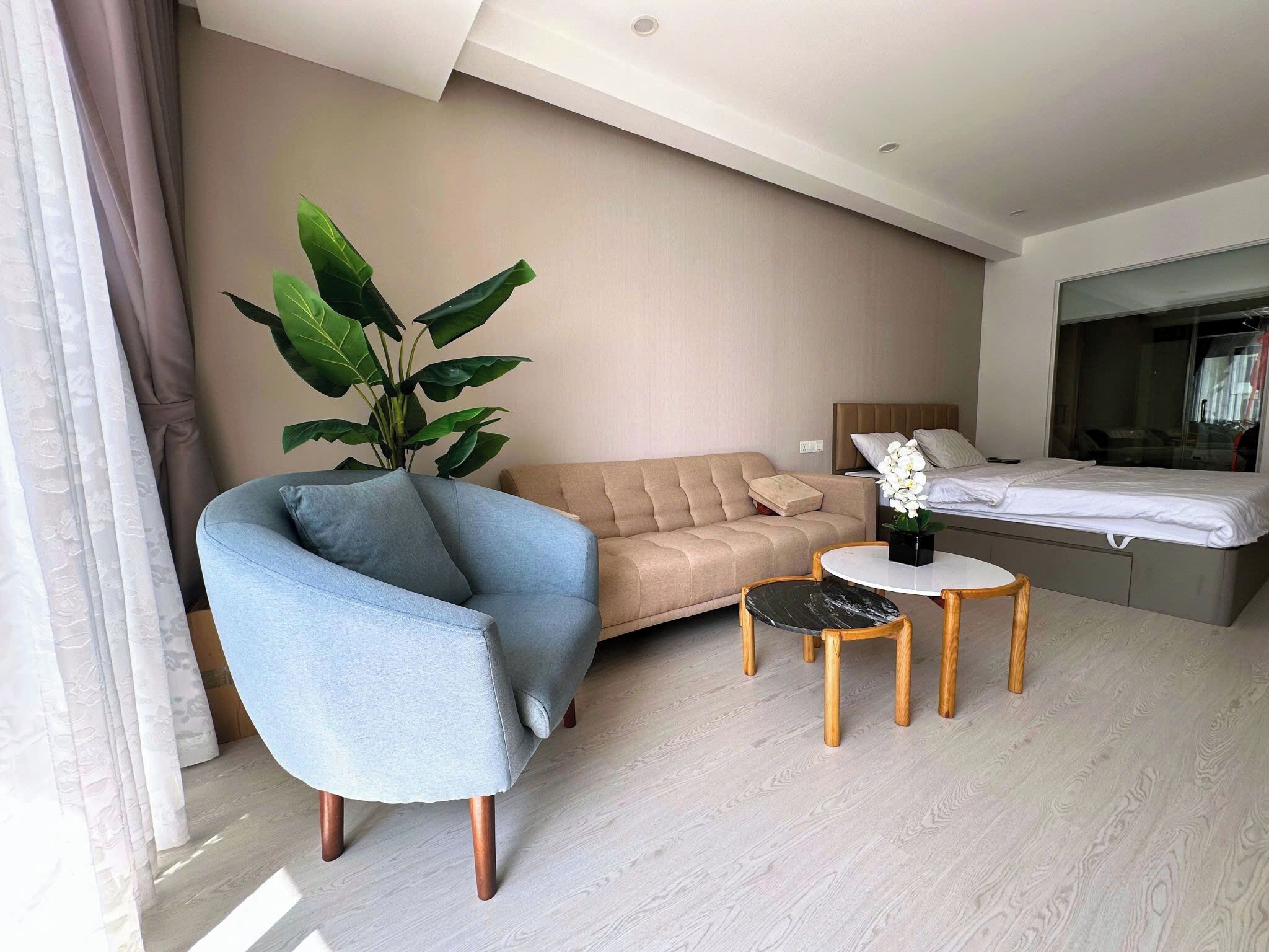 Deluxe-Apartment, 1 Schlafzimmer, Balkon, Strandblick | Zustellbetten