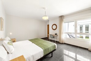 2 camere, ferro/asse da stiro, Wi-Fi gratuito, lenzuola