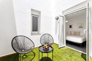 Terrace/patio - Dragos Suites 101 (Arrecife)