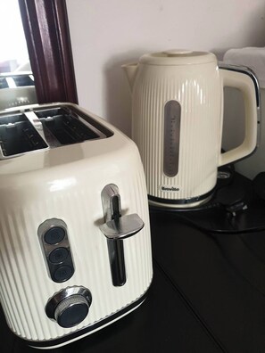 Quarto, 1 quarto | Café e/ou cafeteira