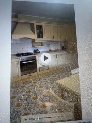 Micro-ondas, fogão, cooktop, lava-louças