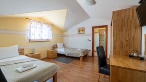 Iron/ironing board, free WiFi, bed sheets - Villa Brankica by Villas Guide (Vodnjan)