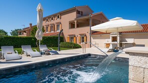 A heated pool - Villa Brankica by Villas Guide (Vodnjan)