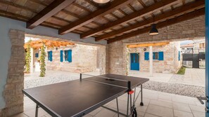 Terrace/patio - Villa Boccordi by Villas Guide (Svetvincenat)