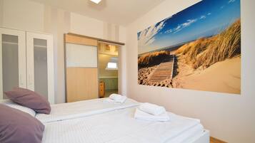 Iron/ironing board, free WiFi