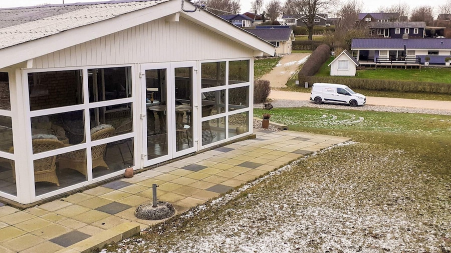 5 Person Holiday Home in Roslev