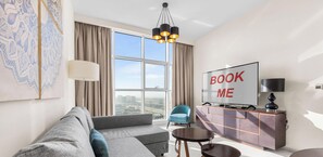 House - Stayshort - 1BR in JVC That Sleeps 4 With Amazing Amenities (Dubai)