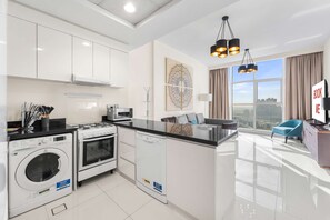 House - Stayshort - 1BR in JVC That Sleeps 4 With Amazing Amenities (Dubai)