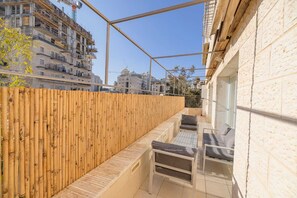Terrace/patio - 4 BR Apartment in Hiram St Jerusalem (Jerusalem)