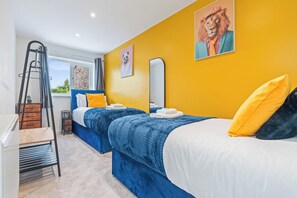 3 bedrooms, iron/ironing board, Internet, bed sheets - New! Sleeps 6|Free Parking|Long stays| Contractors
Share
Saved (Dunchurch)