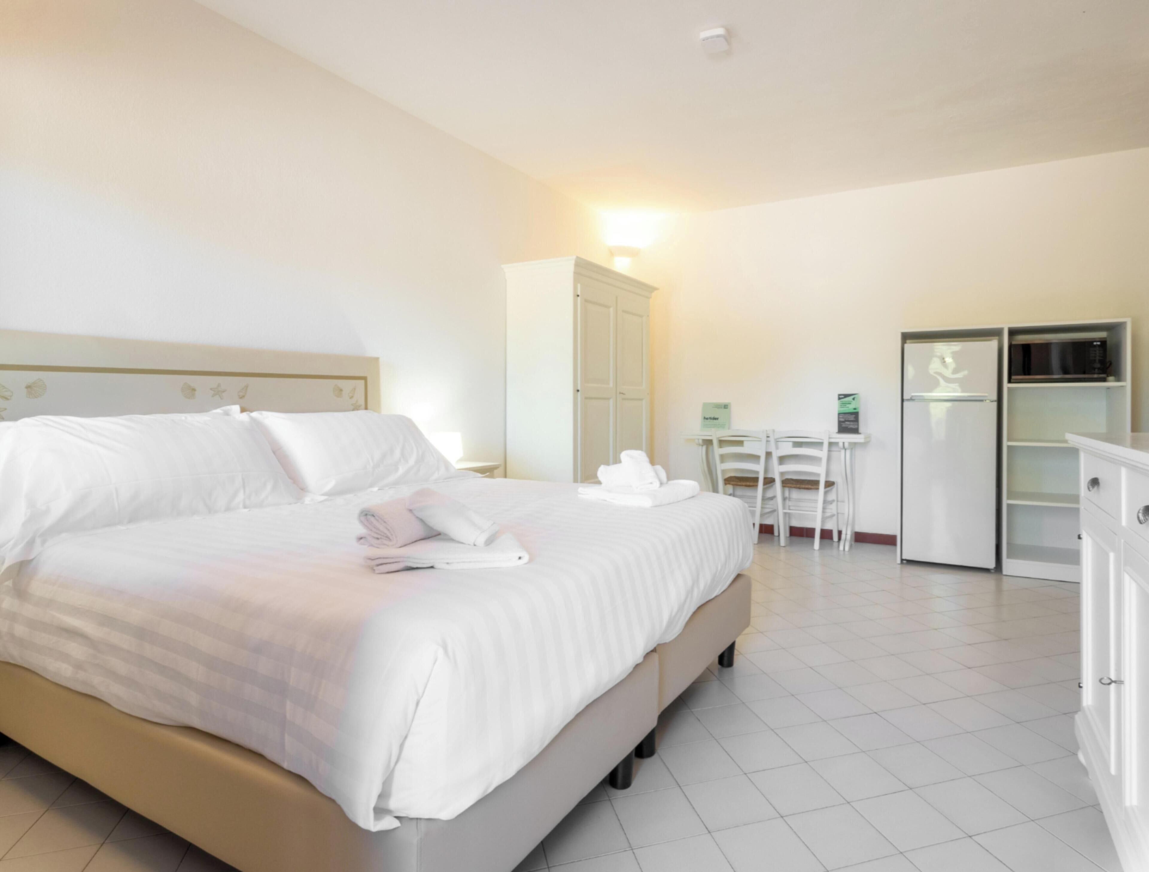 Classic Studio | In-room safe, desk, free WiFi