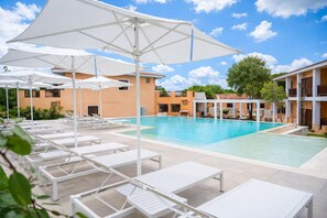 Seasonal outdoor pool