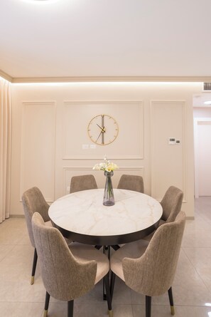 Dining - 1 BR Apartment in Jerusalem Estates (Jerusalem)