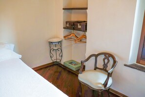 House, Balcony - Casa dël canton (Viale)