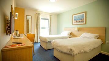 Twin Room | Desk, iron/ironing board, free WiFi