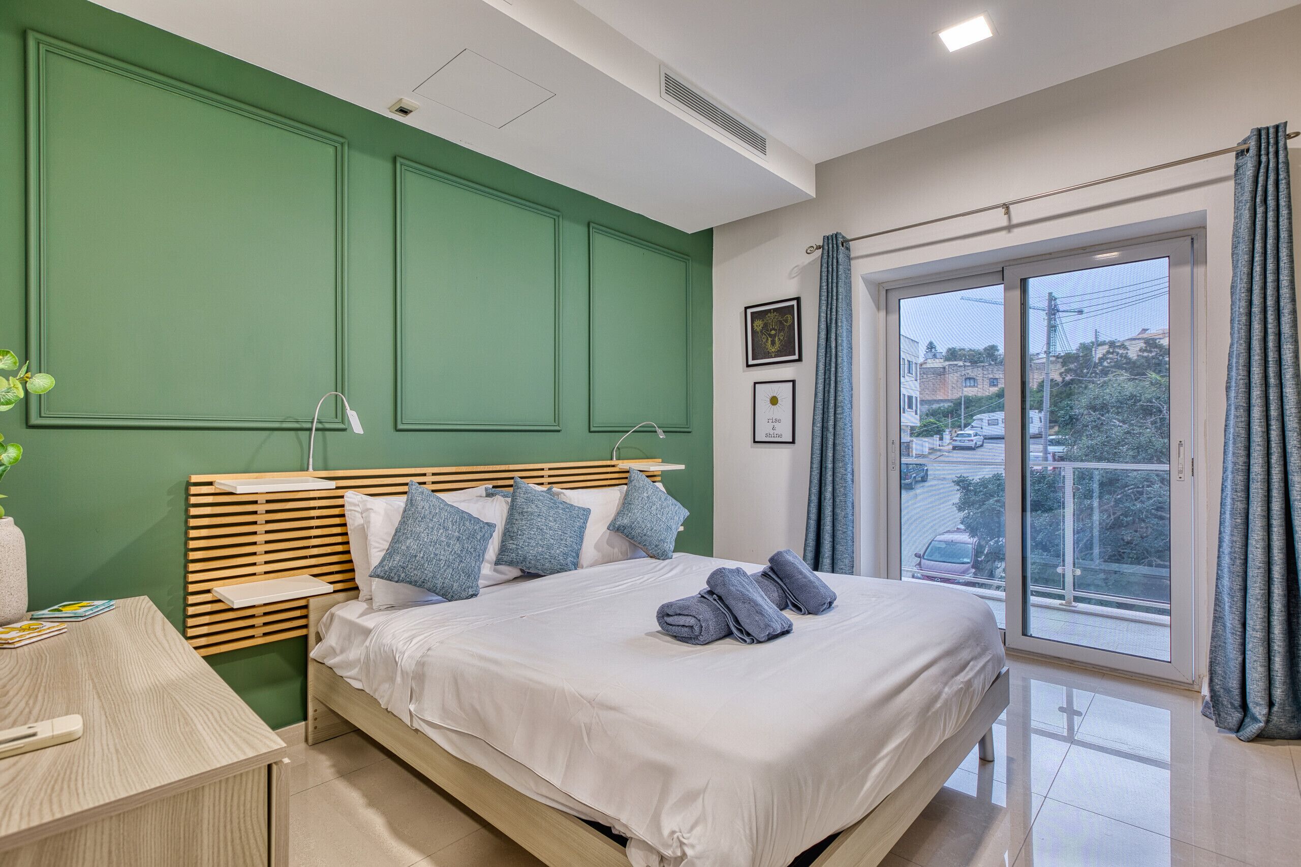 2 soverom, strykejern/-brett, wi-fi (inkludert) og sengetøy