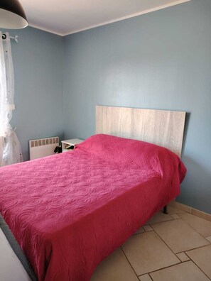 3 Schlafzimmer, Bügeleisen/Bügelbrett, Internetzugang, Bettwäsche