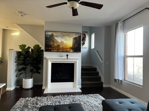 Spacious 3-bedroom condo in tranquil Rancho Cucamonga with AC