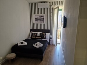 2 bedrooms, iron/ironing board, WiFi, bed sheets - HOME K&Y 2 (Roma)
