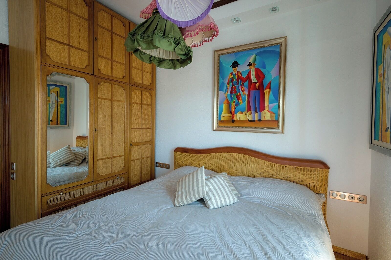 Habitación Deluxe, vistas a la ciudad | Ropa de cama de alta calidad, minibar, decoración individual