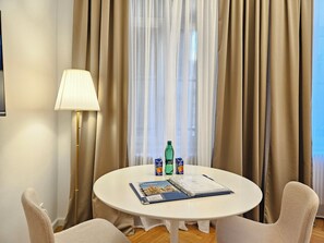 Dining - Urban Nest Wolfova street Studio by the Triple Bridge Ljubljana with AC and Wifi (Ljubljana)
