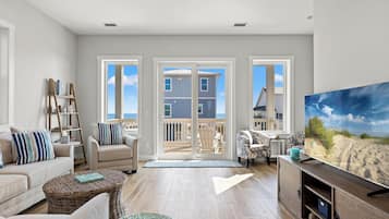 House, 4 Bedrooms, Private Pool, Ocean View | Living area