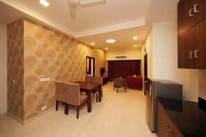 Interior - Adorable 1-bedroom apartment with AC in vibrant Chennai (Chennai)