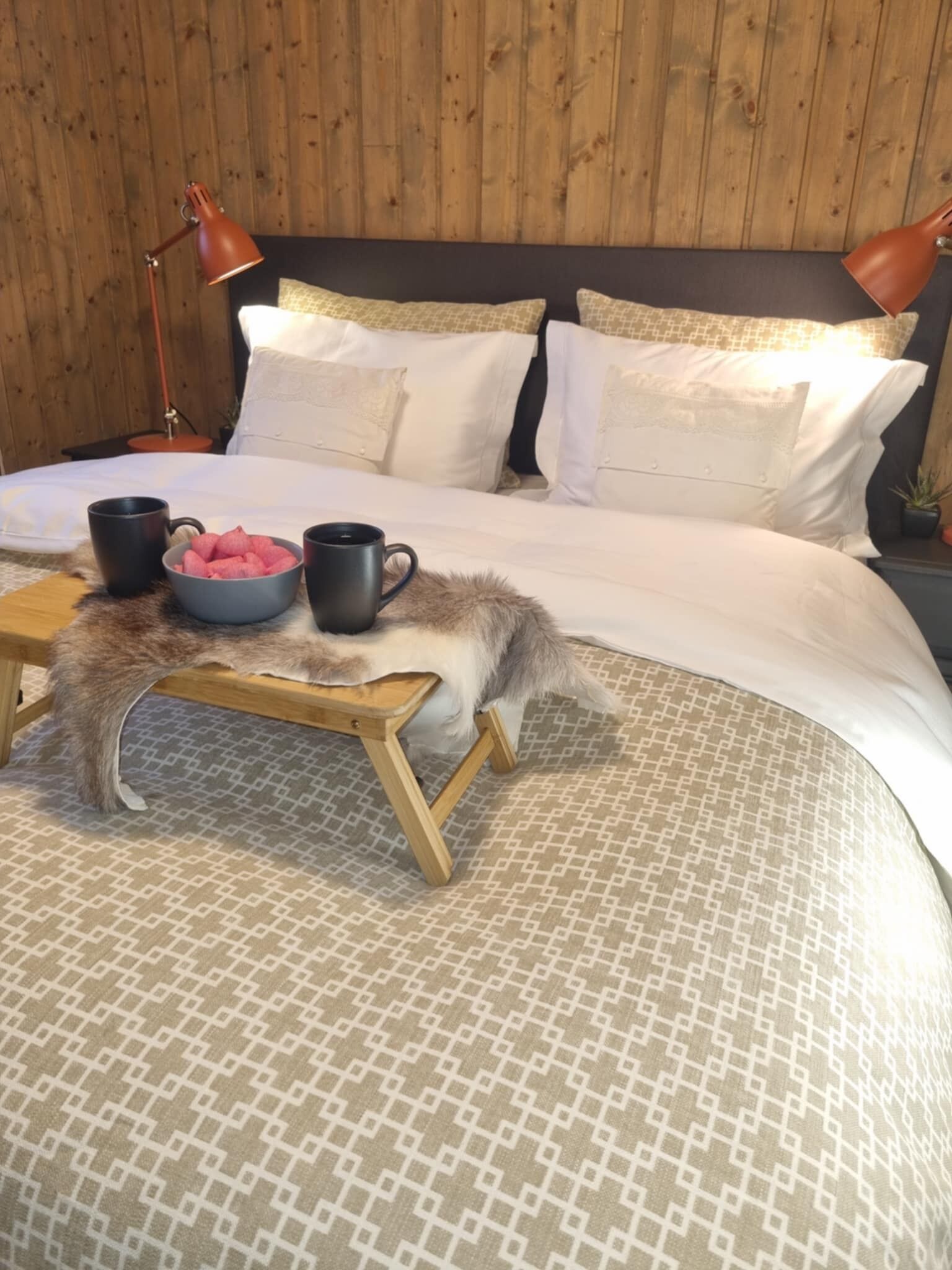 4 Schlafzimmer, Bügeleisen/Bügelbrett, Internetzugang, Bettwäsche