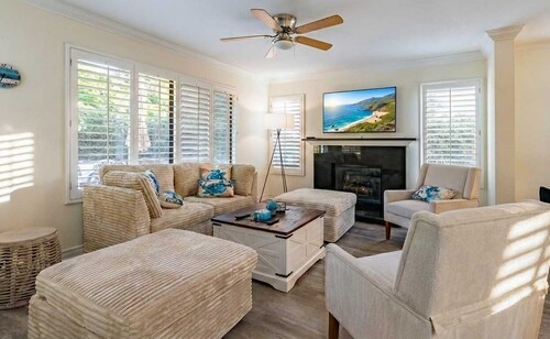 Luxe 2-Story Oasis with Private Pool & Backyard