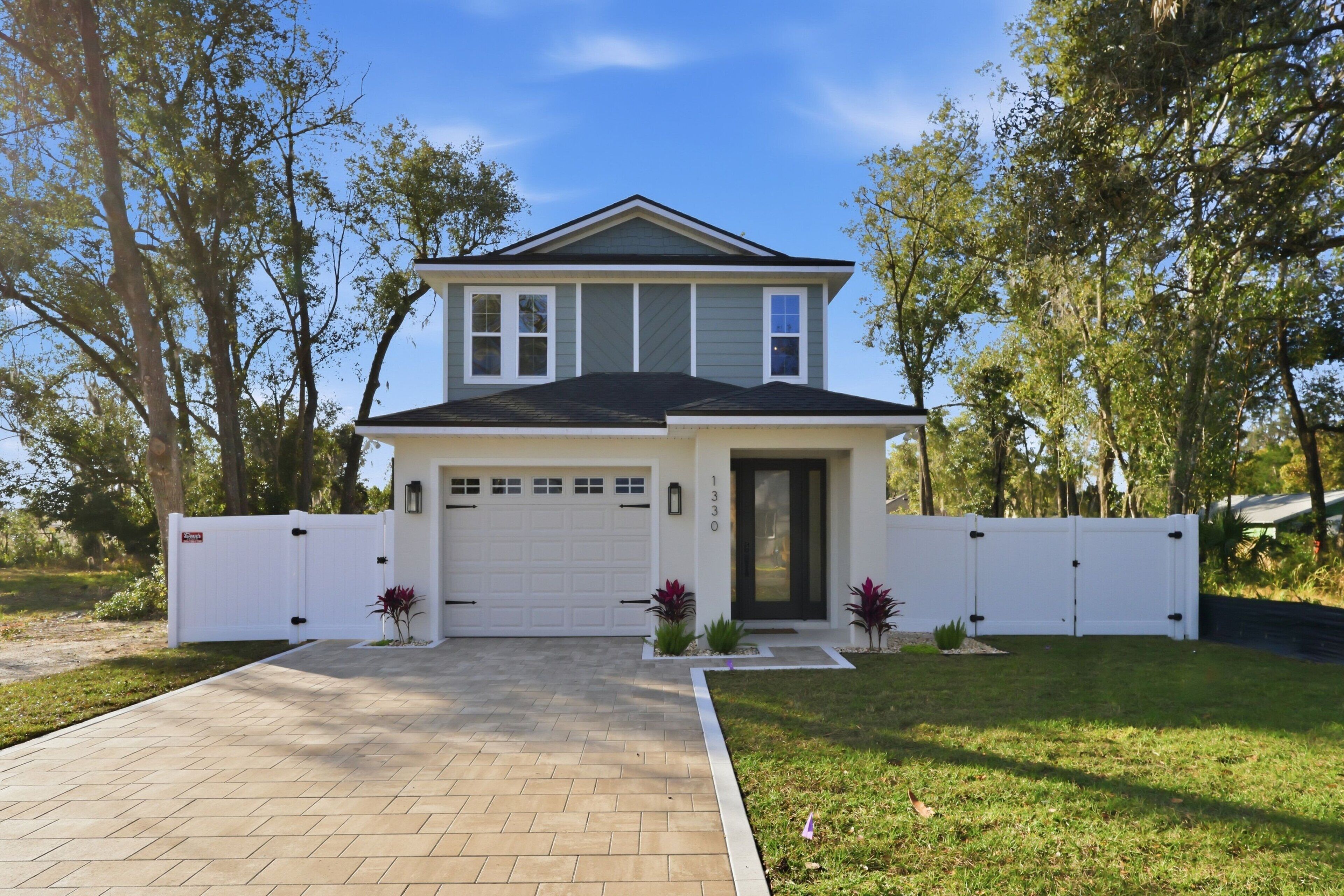 House, 4 Bedrooms | Exterior