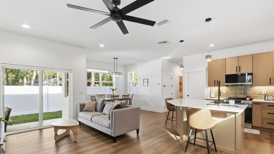 Modern Mount Dora Escape Style And Sunshine 4 Bedroom Home