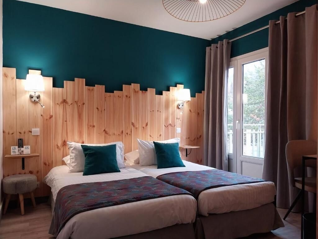 Kahden hengen comfort-huone (kaksi sänkyä), vuoristonäköala | Ilmainen Wi-Fi